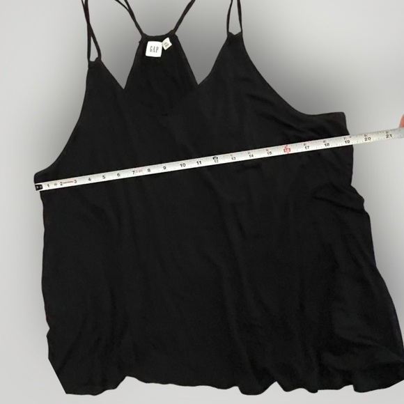 Gap Black Camisole - Picture 3 of 13